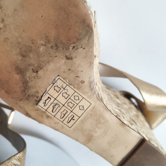 Michael Kors Espadrille Sandals Size 8.5 Platform Gold Leather Giovanna 5" Wedge - Picture 13 of 14